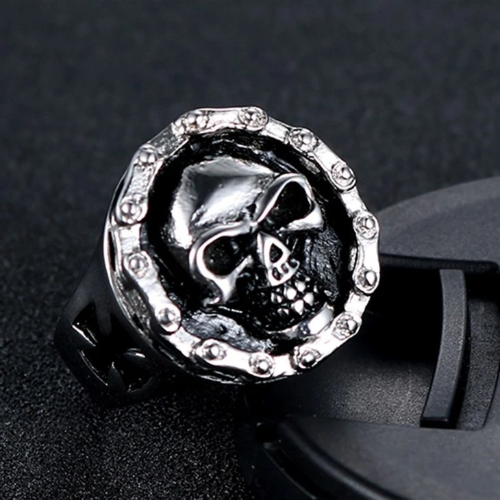 Chain-Edge Skull Cross Gothic Ring price Chain-Edge Skull Cross Gothic Ring price