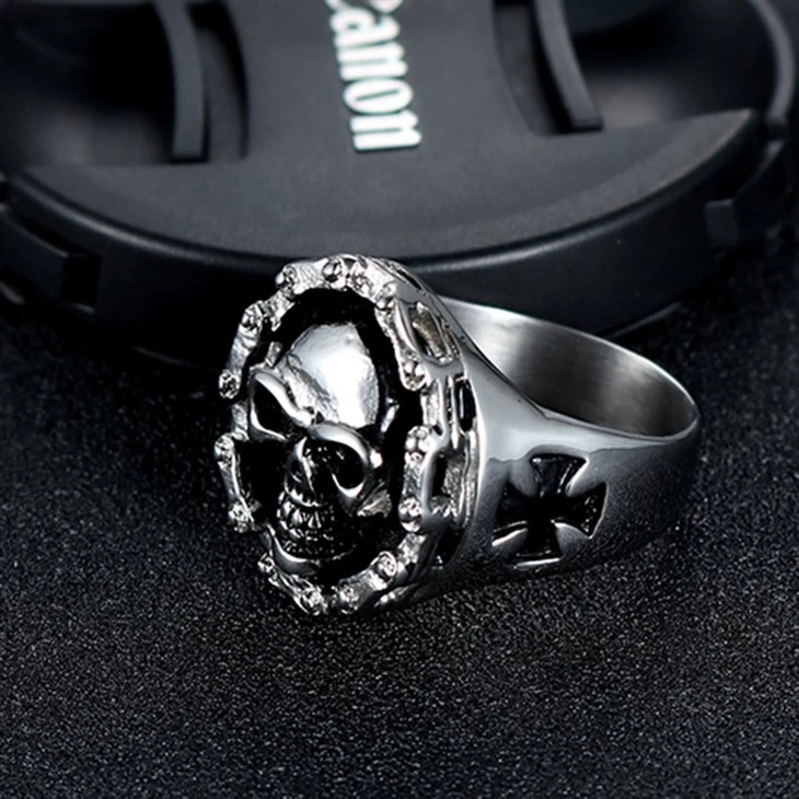 Chain-Edge Skull Cross Gothic Ring best Chain-Edge Skull Cross Gothic Ring best